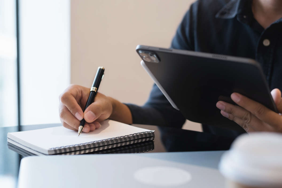 AI interviewer dashboard with structured scorecards